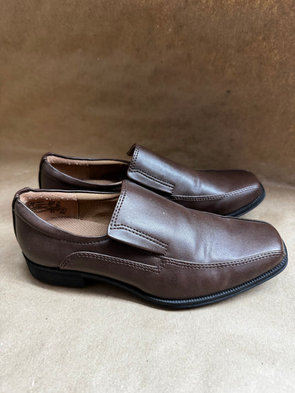 Size 13 Brown Dress Shoe