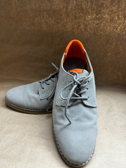 Size 5 Gray Boys Shoes