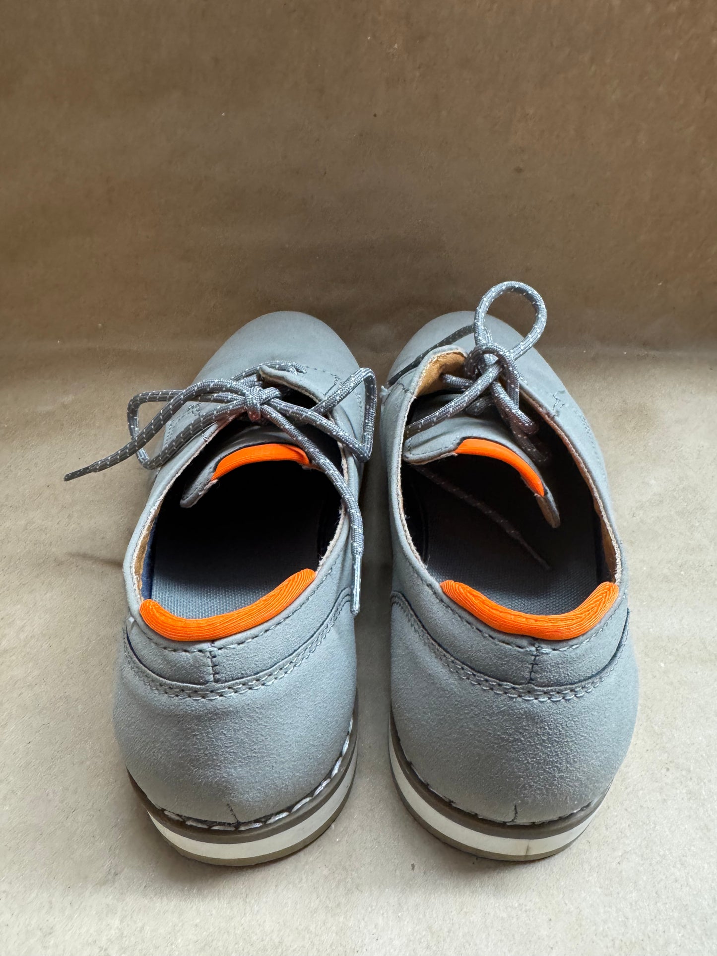 Size 5 Gray Boys Shoes
