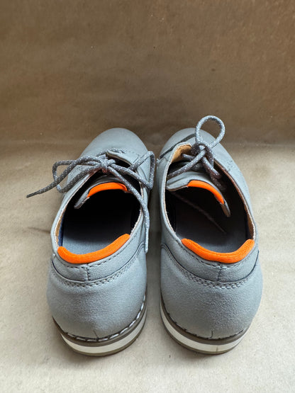 Size 5 Gray Boys Shoes