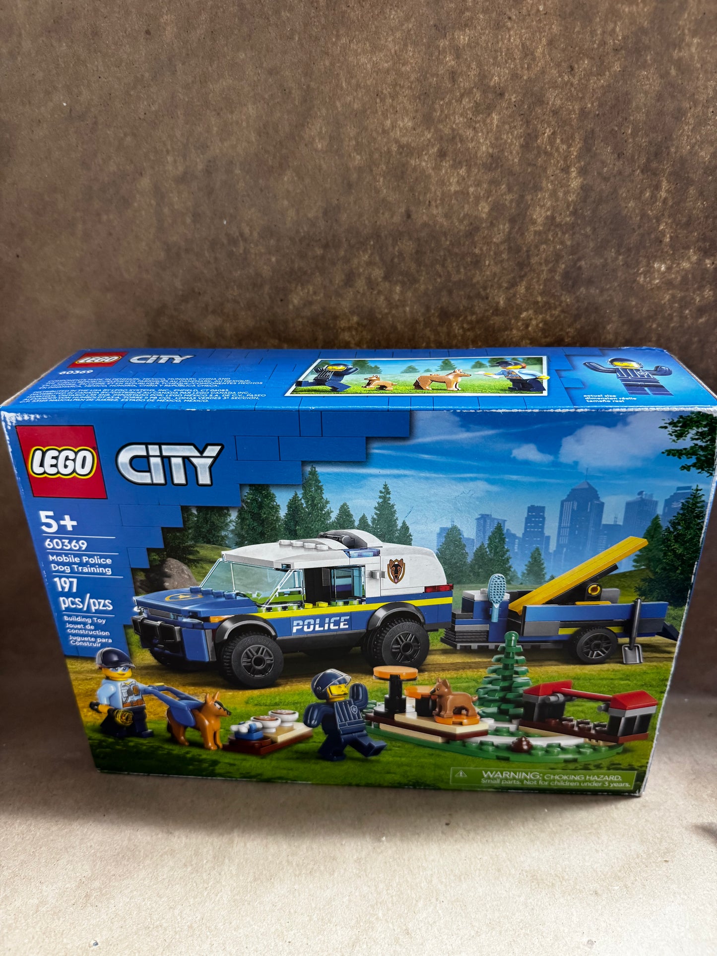 New Lego Mobile Police Dog Training set
