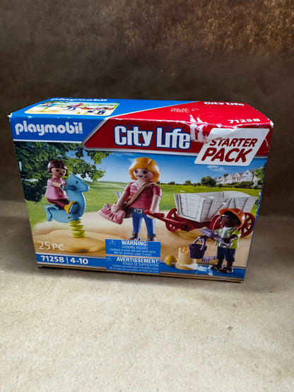 New Playmobil city life starter pack